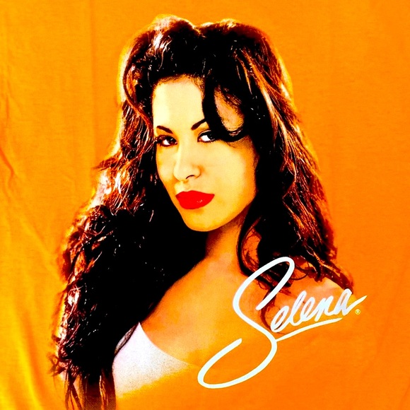 Selena Quintanilla Graphic T-Shirt - Size Medium - NWT - Picture 2 of 3